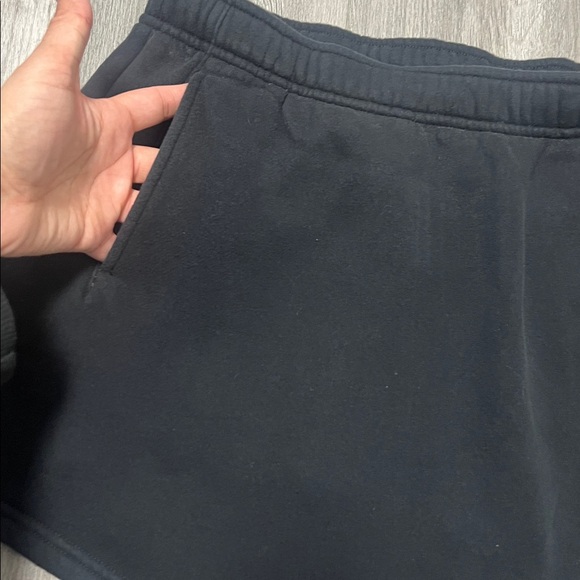 Offline by Aerie Women's sweat skirt with pockets and spandex underneath/size XL - Picture 4 of 9
